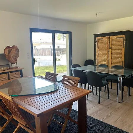 Maison Recente Dom wakacyjny